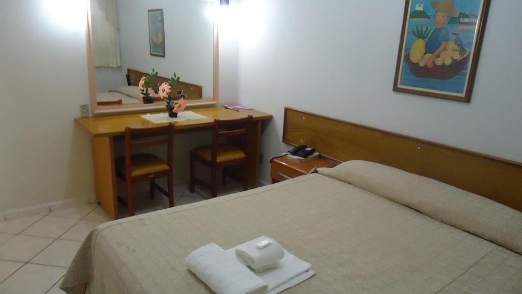 Santa Rosa Hotel Assis Rum bild