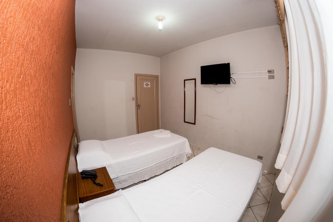 Santa Rosa Hotel Assis Exteriör bild